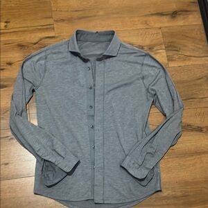 Women's lululemom Gray Button-Up Shirt